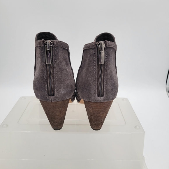 Vince Camuto Ebelin Suede Cone-Heel Shootie Open Toe Zip Back Gray 11M/43 - Picture 6 of 11